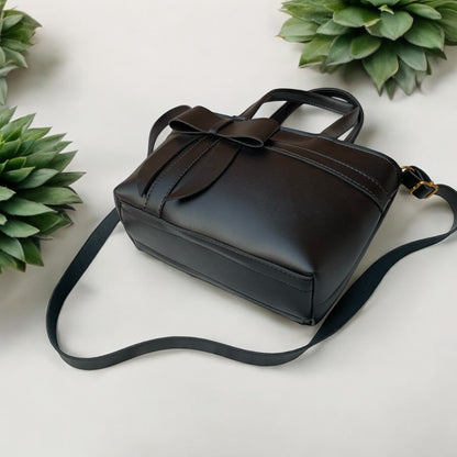 BUTTERFLY Bold Black  Leather Bag H(748/U)