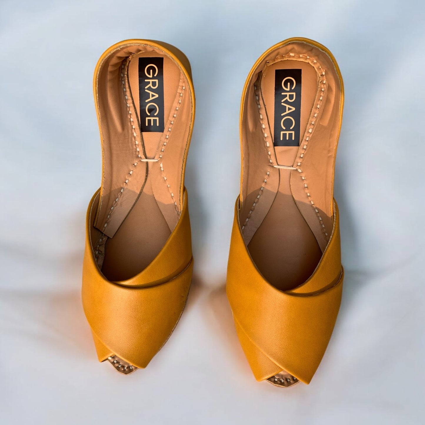 Kheri Pumps Flat Solid Yellow U/642